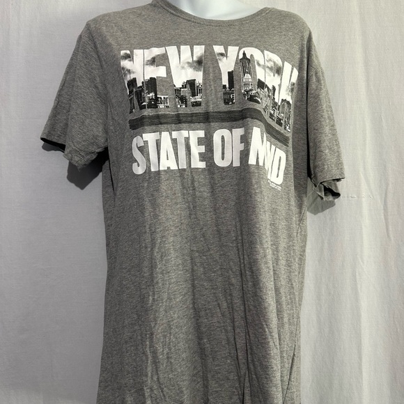 H&M Gray Short Sleeve Tee New York State of Mind - Medium - Picture 1 of 4